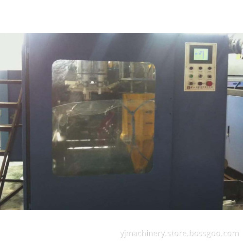 2L Bottle Blowing Machine (YJB60-2LII)